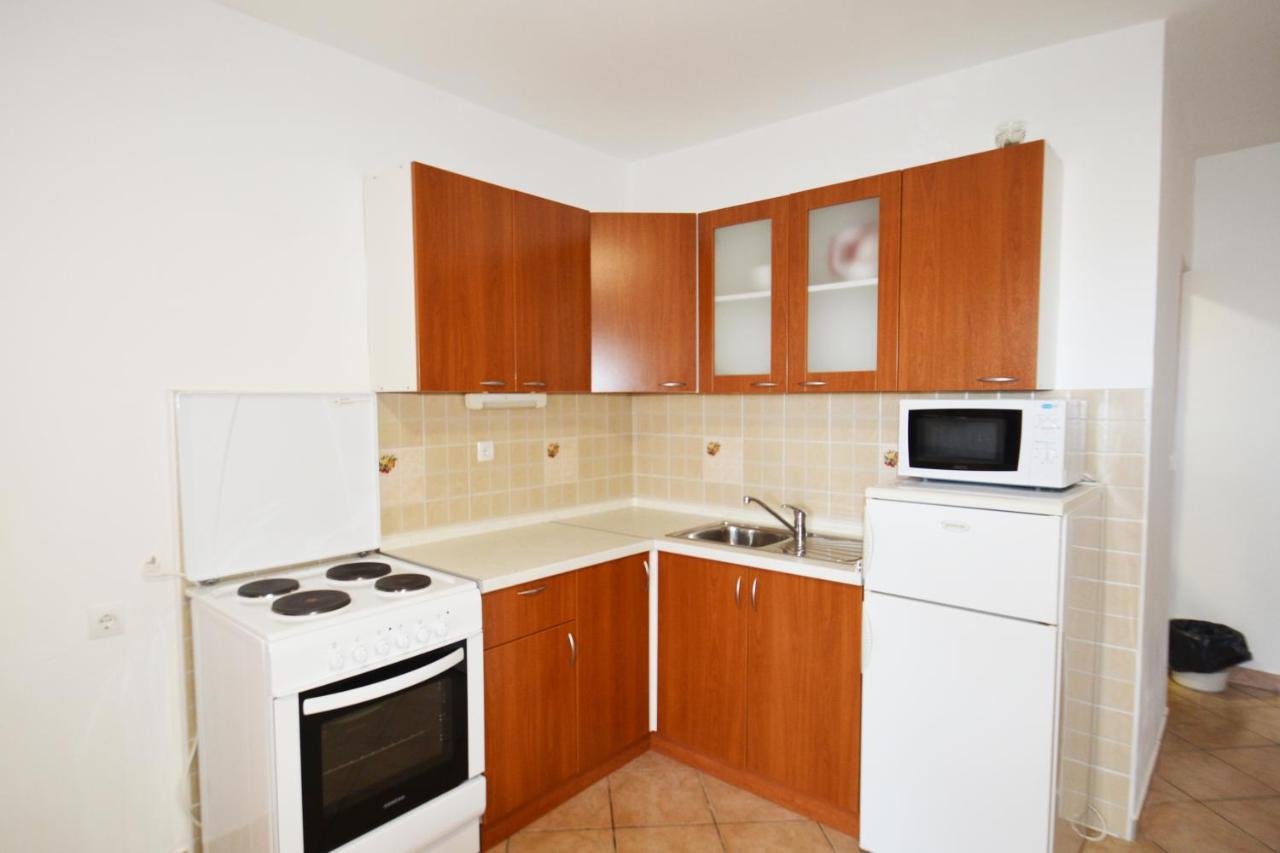 Apartments Barbati Kustici Exterior photo